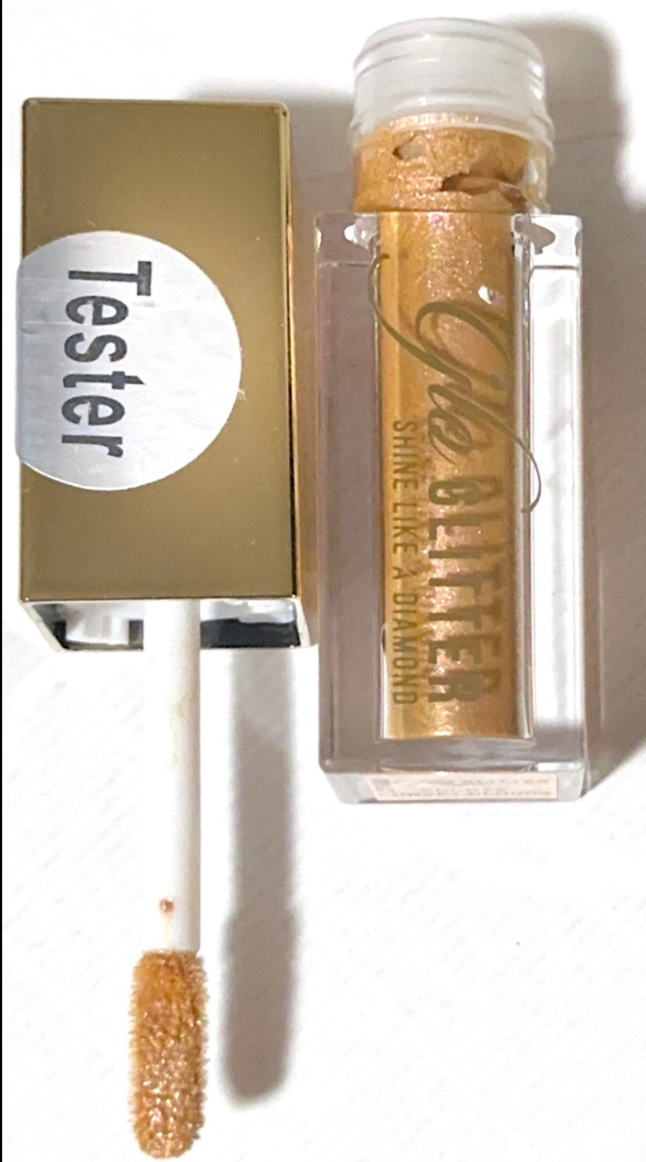 Glo glitter liquid eyeshadow glitter