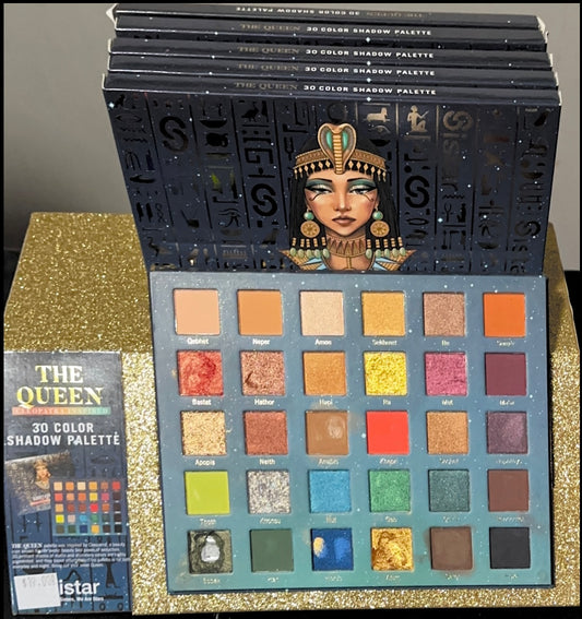 The queen 30 color shadow palette