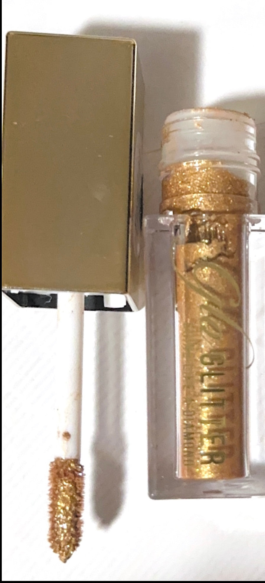 Glo glitter liquid eyeshadow glitter